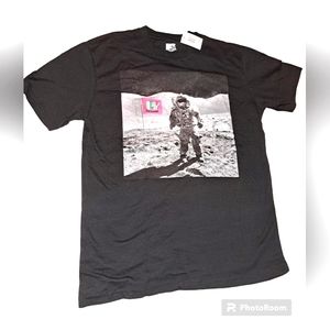 🆕️Mens MTV Astronaut On Moon Tee Shirt Sz L